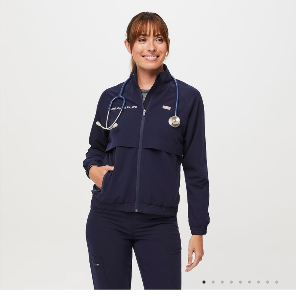 FIGS NAVY SYDNEY SCRUB JACKET SMALL
